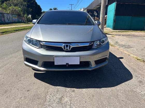 HONDA CIVIC 1.8 LXS 16V FLEX 4P AUTOMÁTICO